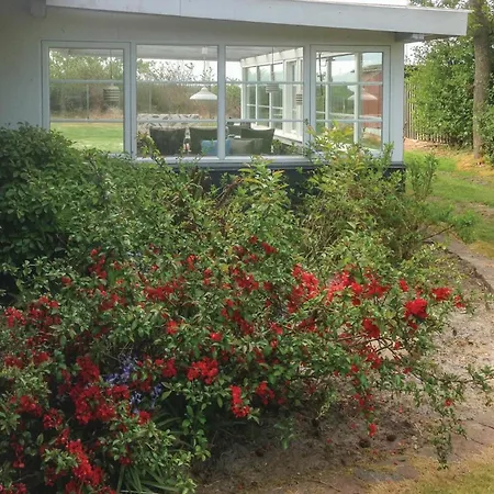 Beautiful In With Kitchen Holiday home *