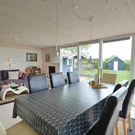 Dom wakacyjny 3 Bedroom Stunning Home In Vinderup *